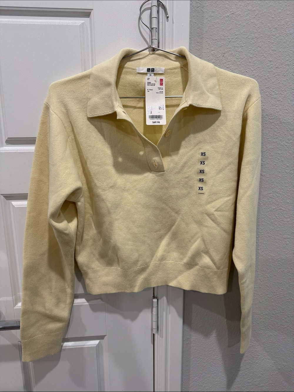 UNIQLO Women's butter yellow Long Sleeve Polo Sweater